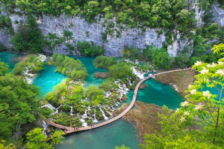 Plitvice Lakes National Park travel guide