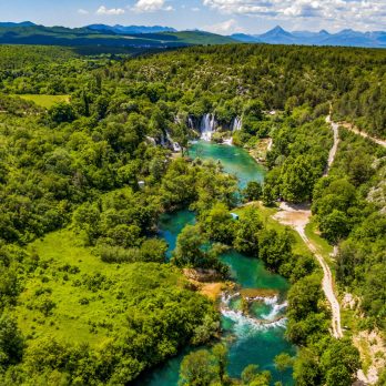 Kravica Waterfalls - 1h